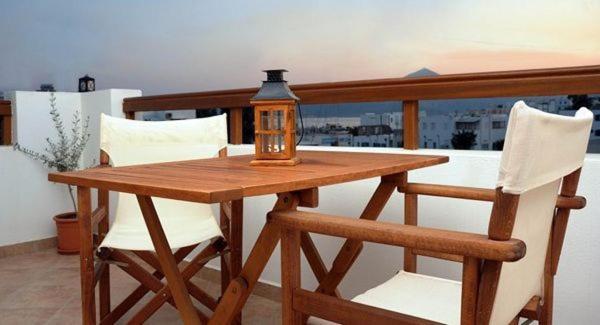 Aerolithos Hotel Adamantas Exterior photo